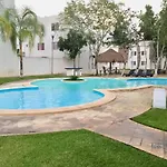 Hermosa Casa Centrica En Playa Del Carmen